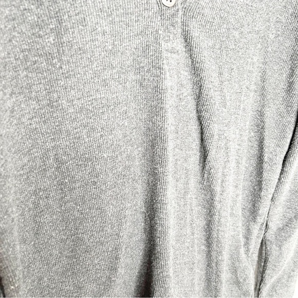 Madewell Gray V-Neck Collared Sweater - Picture 4 of 9